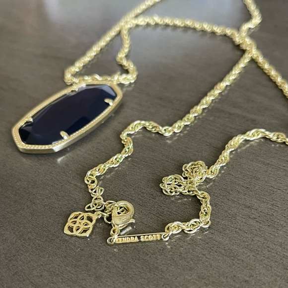 Kendra Scott Rae Navy/Gold necklace - Picture 3 of 3